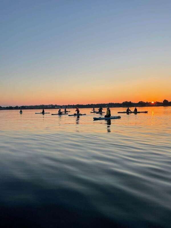 oak-bay-full-moon-paddle-experience