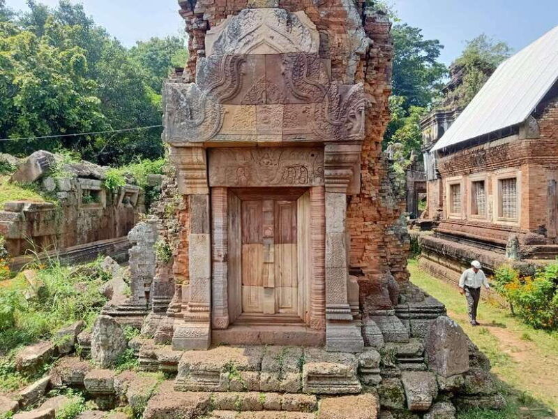 one-day-trip-to-phnom-da-ta-prohm-bati-neang-khmao-chiso