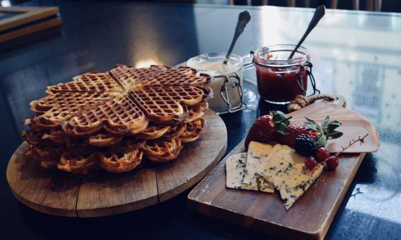 oslo-food-tasting-and-walking-tour-with-a-local