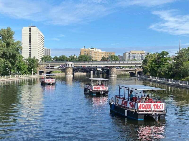 ottawa-solar-electric-vessel-hop-on-hop-off-boat-ticket