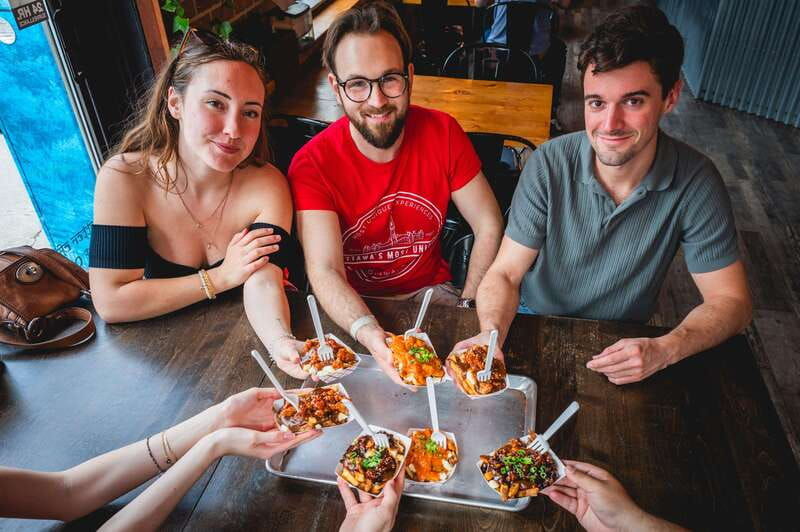 ottawa-ultimate-poutine-tour-dining-experience