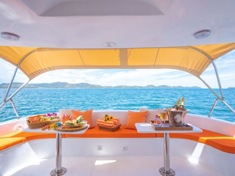 pattaya-private-sailing-catamaran-island-discoveries