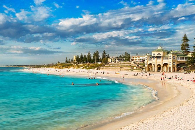 Perth Wildlife Park & City Highlights - Premium Small Group Tour - Wildlife Encounters at Caversham Wildlife Park