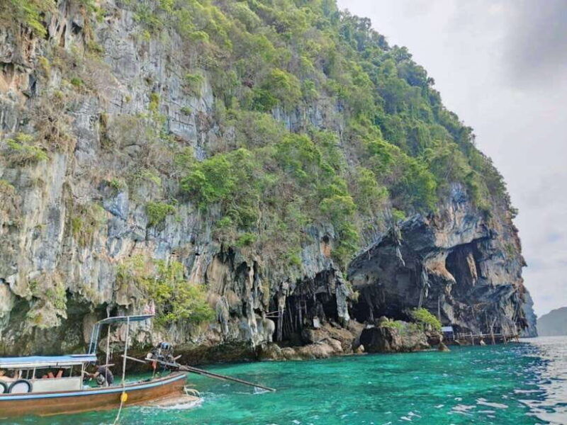 phi-phi-islands-private-longtail-boat-6-hour-trip