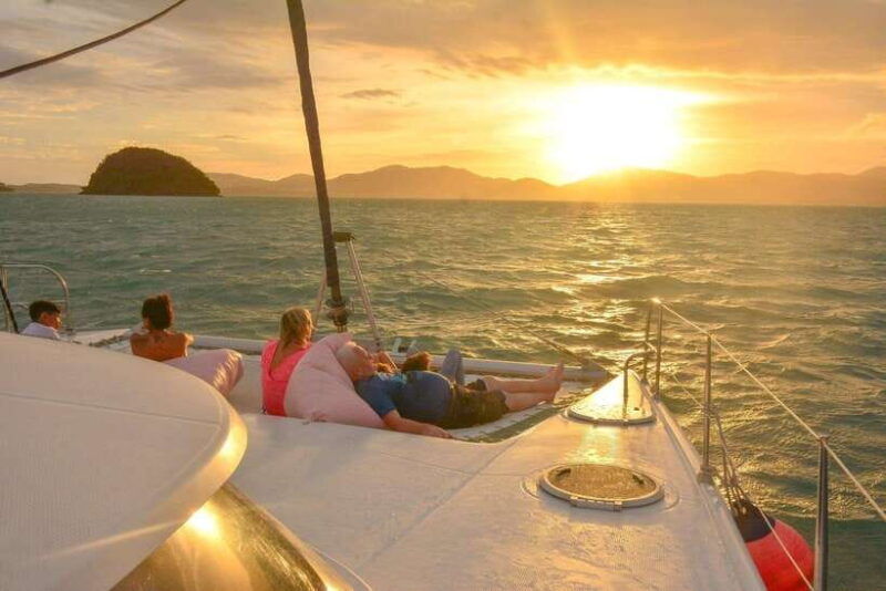 phuket-coral-yacht-boat-tour-to-coral-island-with-sunset