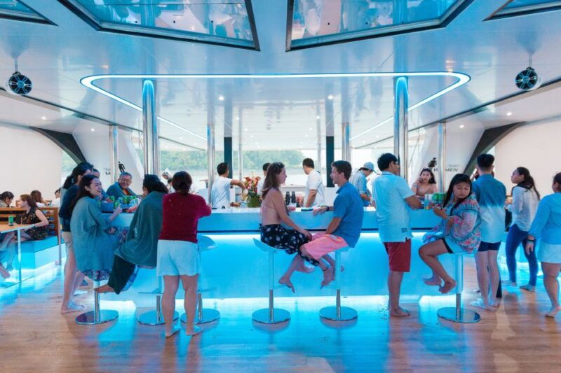 phuket-james-bond-island-luxury-sunset-cruise
