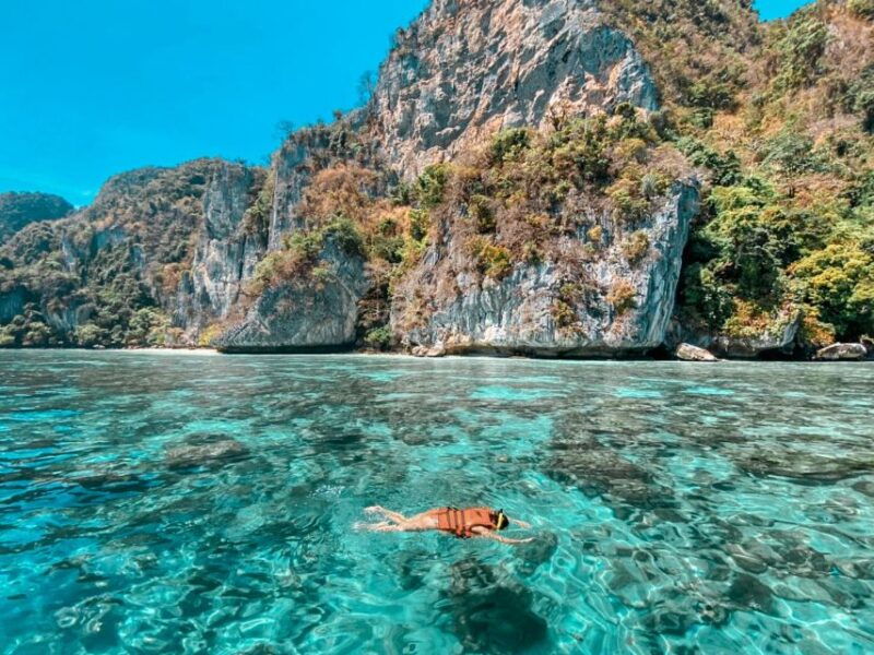 phuket-phi-phi-bamboo-islands-boat-tour-lunch-drinks