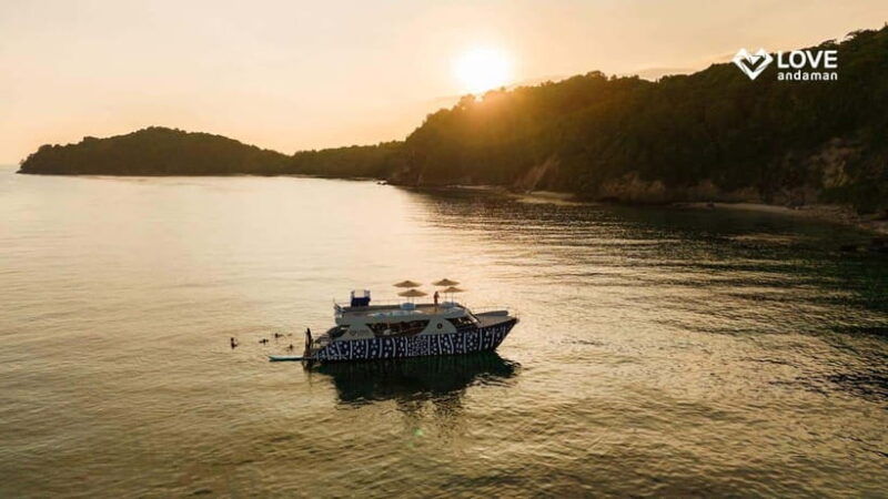 phuket-phi-phi-maiton-island-sunset-premium-catamaran-tour