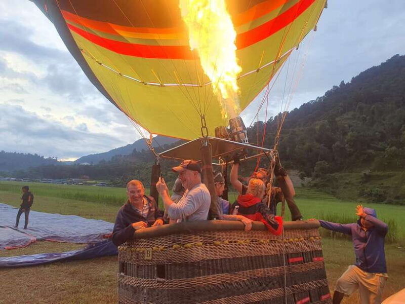 pokhara-hot-air-ballooning-tour-in-pokhara