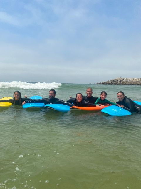 porto-small-group-surfing-experience-with-transportation