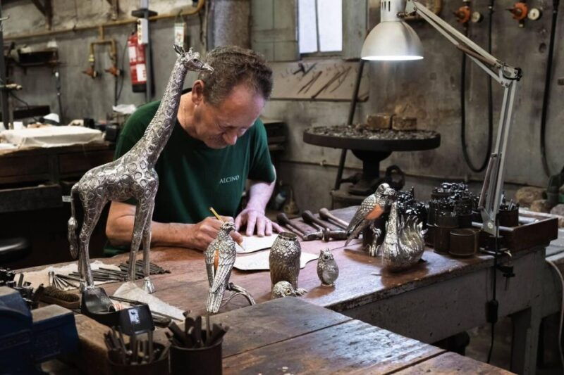 porto-tour-to-the-world-of-silver-in-a-century-old-workshop-2