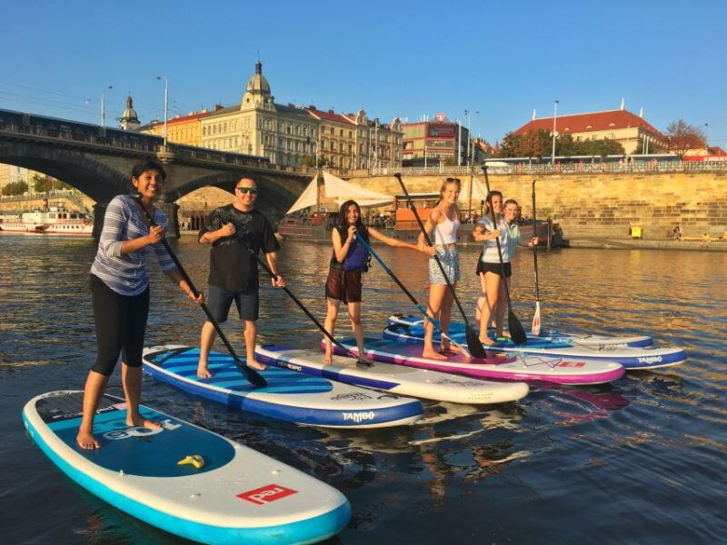 prague-2-hour-paddle-boarding-in-the-city-centre