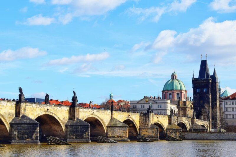 prague-city-1-hour-orientation-tour-by-bus