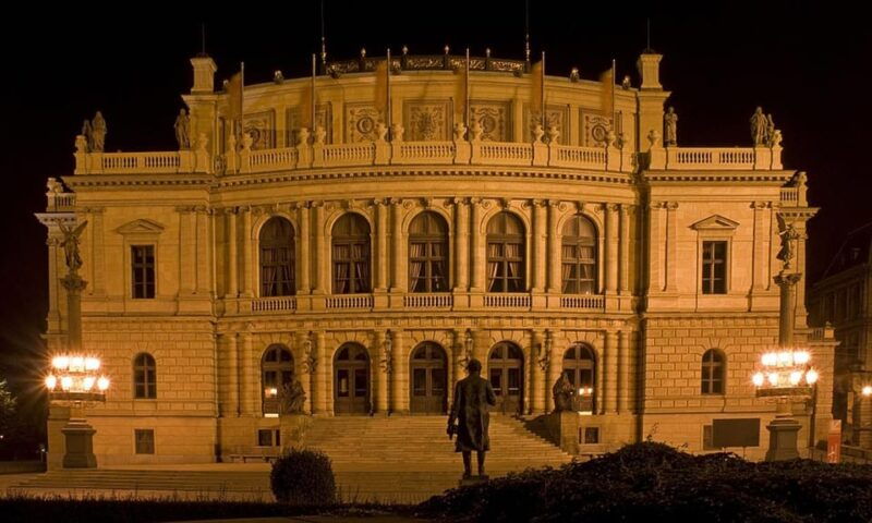 prague-classical-music-concert-at-rudolfinum