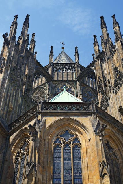 prague-food-and-sightseeing-tour-8-hours-private-trip