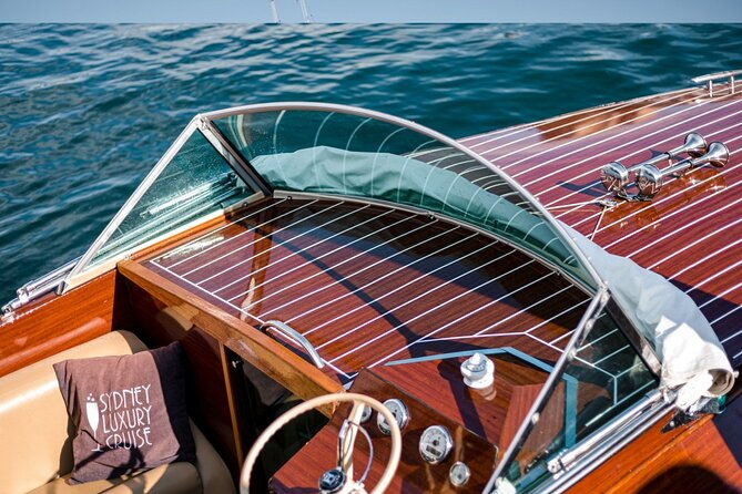 Private 90 min Luxury Cruise on Sydney Harbour - up to 6 Guests - Who Will Love This Tour?