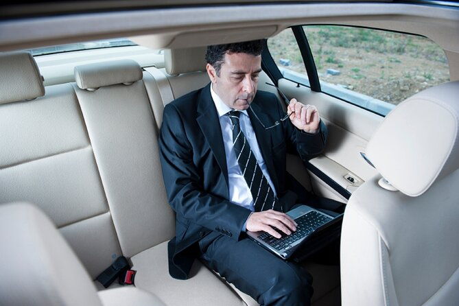 Private Gold Coast Airport Arrival Transfer to Byron Bay - The Value for Money