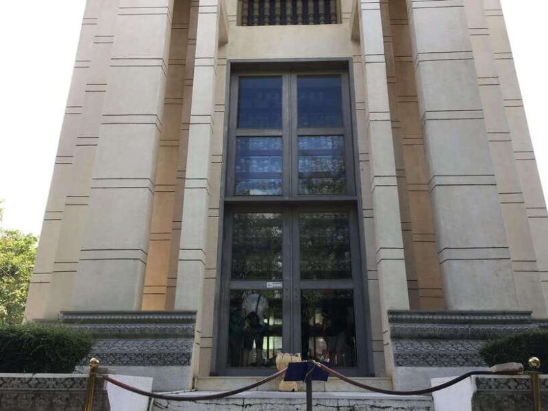 private-half-day-to-killing-field-and-s21-genocidal-museum