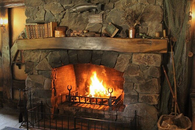 Private Hobbiton & Waitomo glowworm cave Day Trip from Auckland - What Sets This Tour Apart?