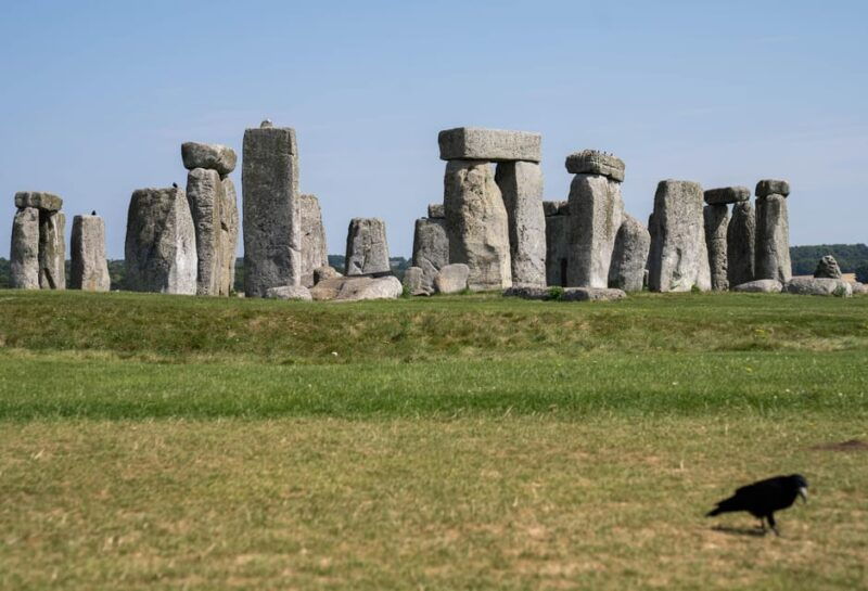 private-luxury-day-tour-of-stonehenge-and-bath-from-oxford