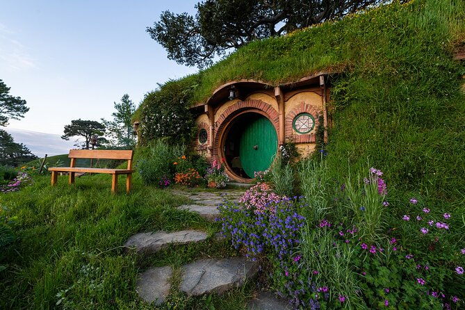 Private Tour [2 Days]: Waitomo Caves & Hobbiton Movie Set Tour - Practical Details and Value