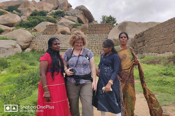 Private tour of Chitradurga fort from Bangalore in car with guide and lunch - Practical Details