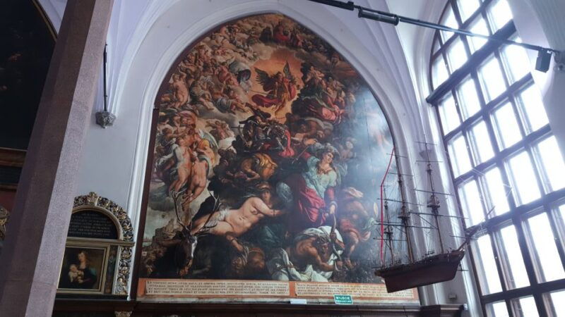 private-tour-of-gdansk-old-town-for-kids-and-families-2