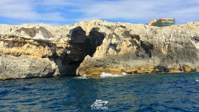 private-tour-of-the-island-of-ortigia-and-the-sea-caves