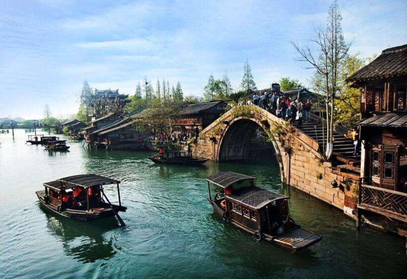 private-tourzhujiajiao-water-town-by-german-speaking-guide