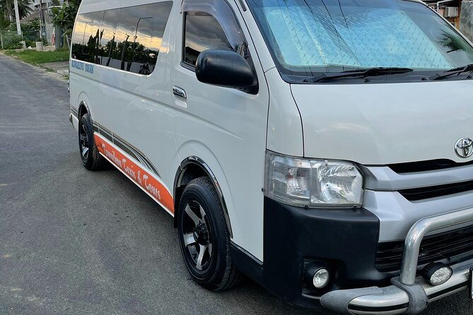 Private Transfer:Nadi Airport to Intercontinental Resort and Spa - The Vehicle and Comfort