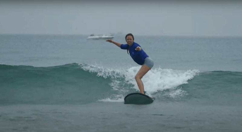 pro-surf-group-lessons-in-da-nang-vietnam