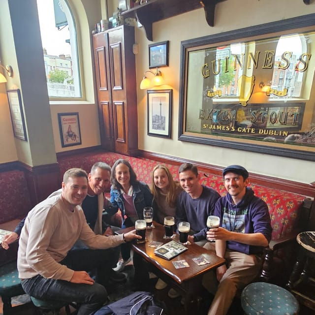 pub-crawl-walking-tour-through-the-heart-of-irelands-capital