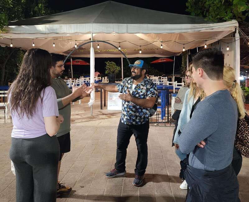 puerto-vallarta-malecon-and-romantic-zone-nightlife-tour