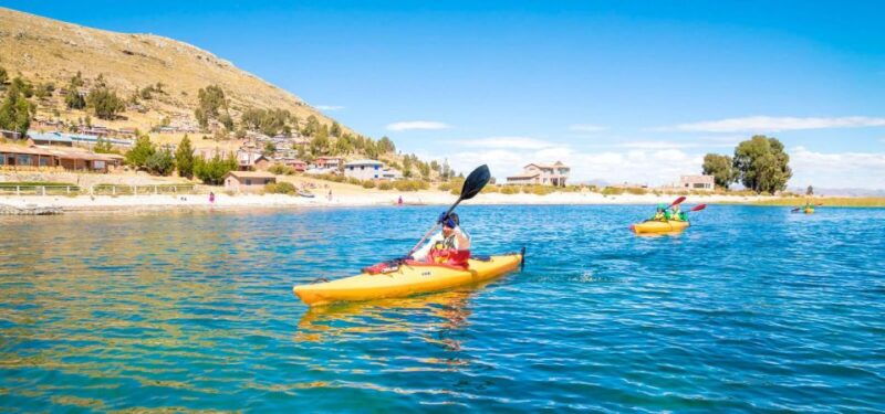 puno-uros-island-kayak-entrance