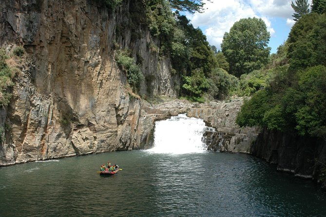 Rangitaiki River White Water Scenic Rafting from Rotorua - The Guides: Why They Make a Difference