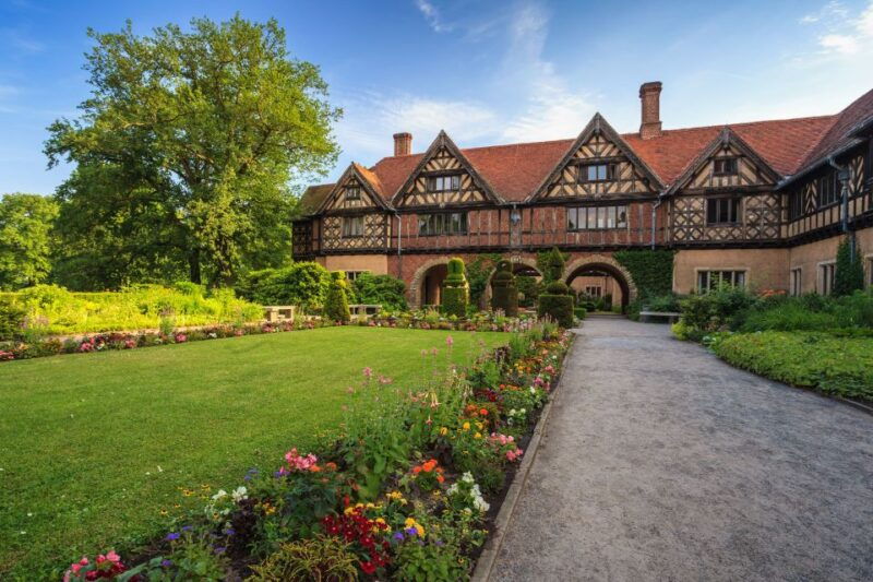 remarkable-cecilienhof-palace-and-potsdam-private-tour