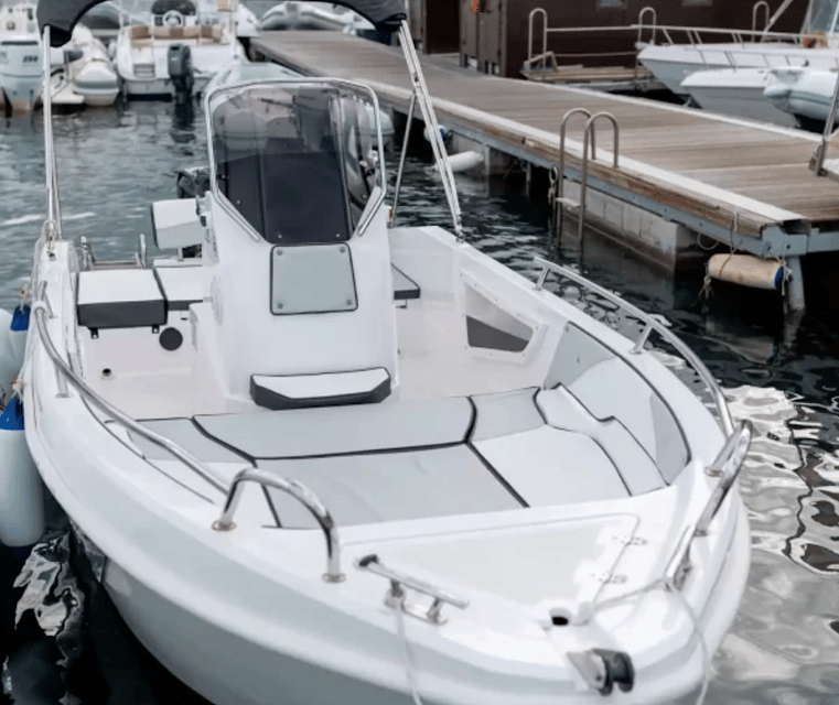 rent-barca-nica-littlejoy-and-explore-the-aeolianarchipelago