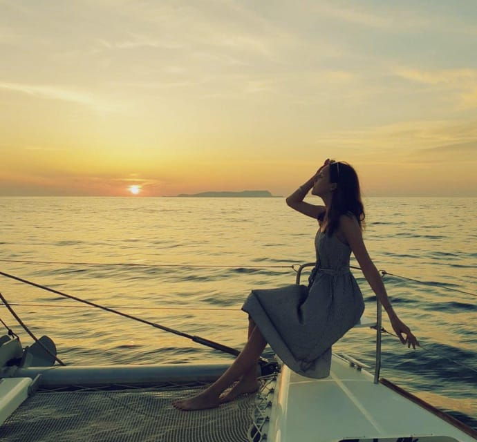 rethymno-sunset-catamaran-cruise-with-wine-and-snacks-2