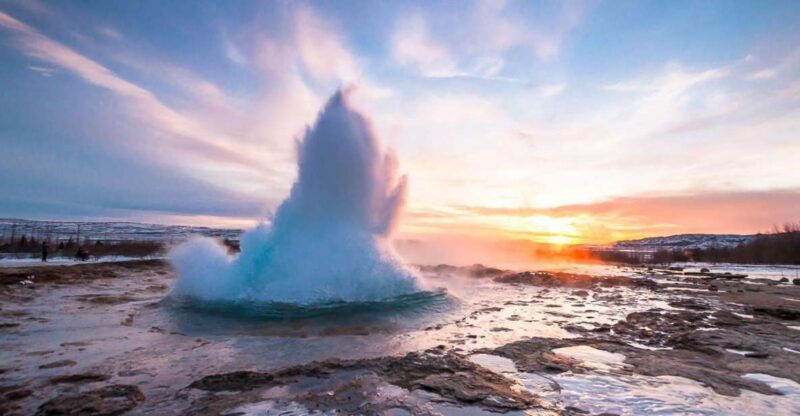 reykjavik-golden-circle-silfra-snorkeling-and-farm-lunch