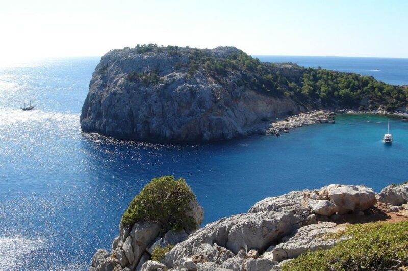 rhodes-cruise-to-famous-bays-by-sailing-yacht-small-group