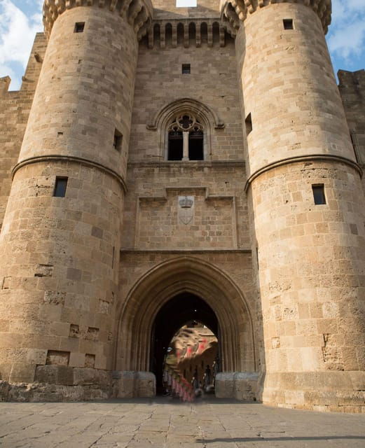 rhodes-free-exploration-of-rhodes-city-transfer