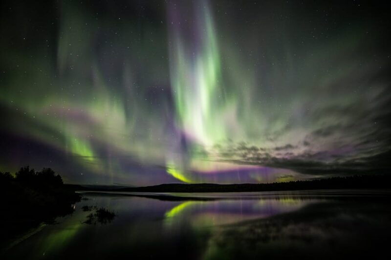 rovaniemi-northern-lights-trip-with-sauna-boat