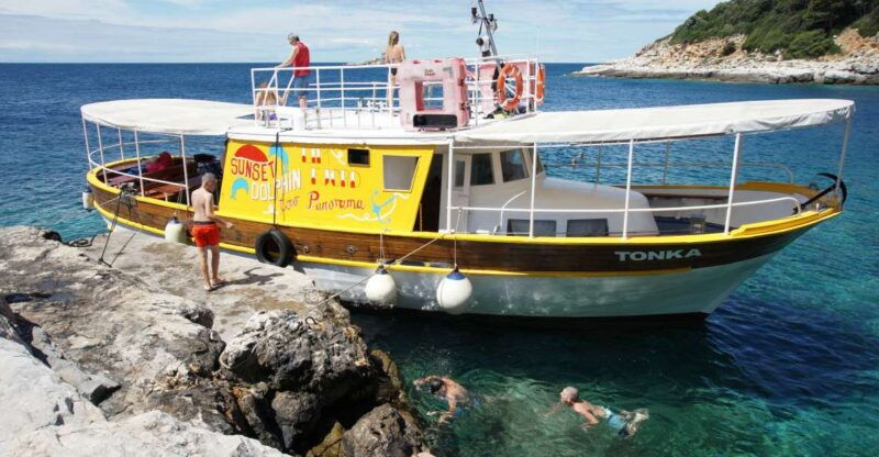 rovinj-islands-boat-tour-with-swimming