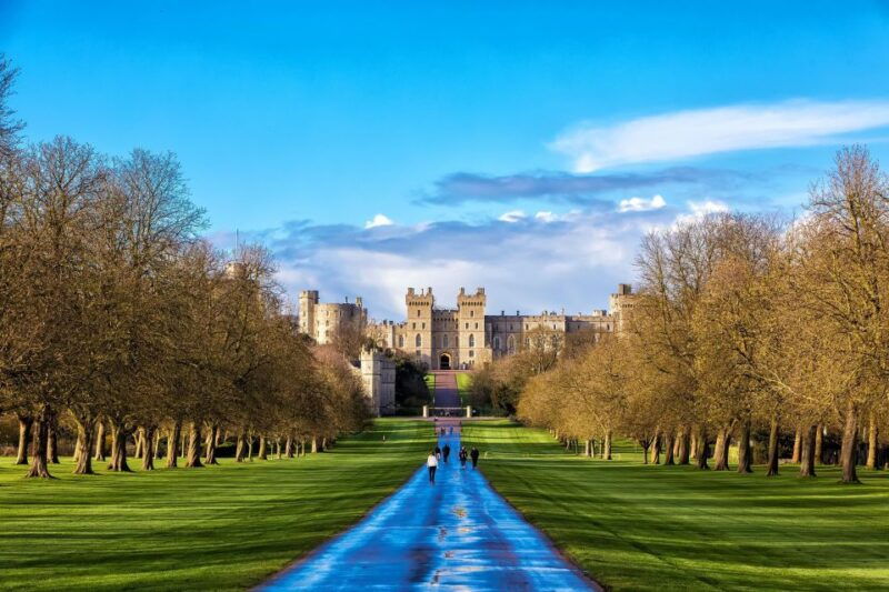 royal-windsor-stonehenge-private-tour-2