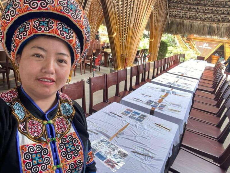sa-pa-herbal-incense-making-workshop-in-ta-van-village-tour