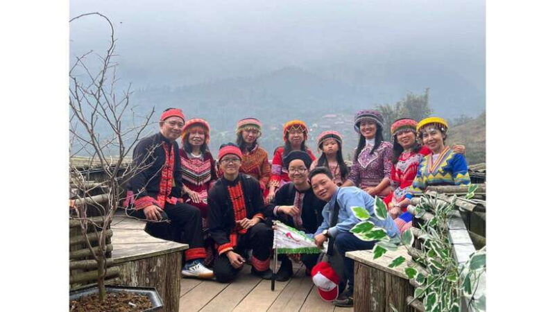 sa-pa-sunday-bac-ha-market-group-tour