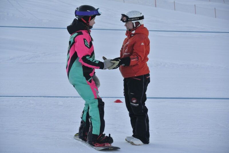 saariselka-easy-snowboard-day-package-11y