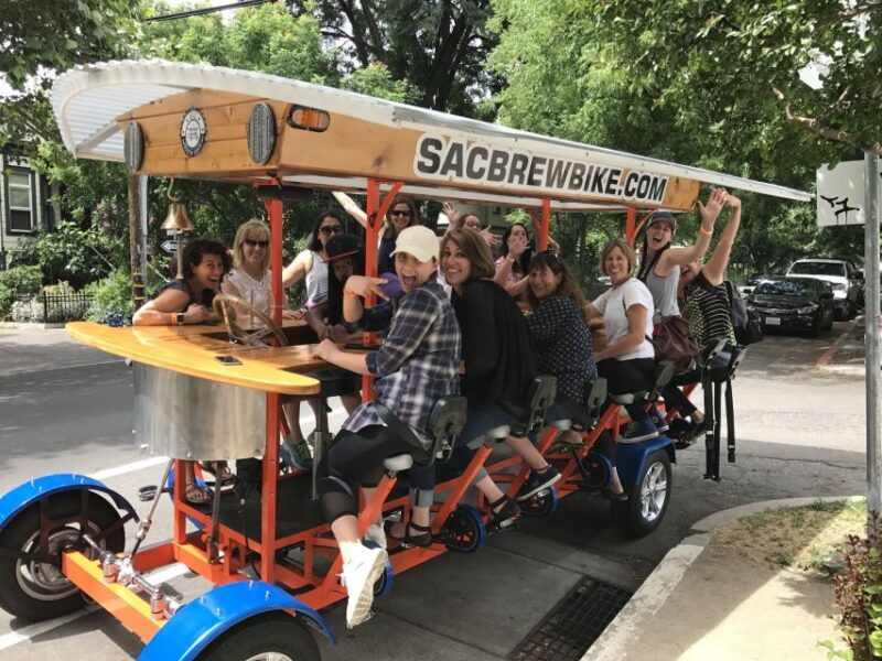 sacramento-pedal-bar-tour-with-2-stops