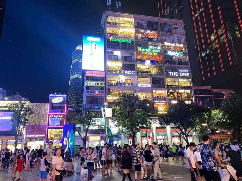 saigon-by-night-walking-tour-with-river-sightseeing