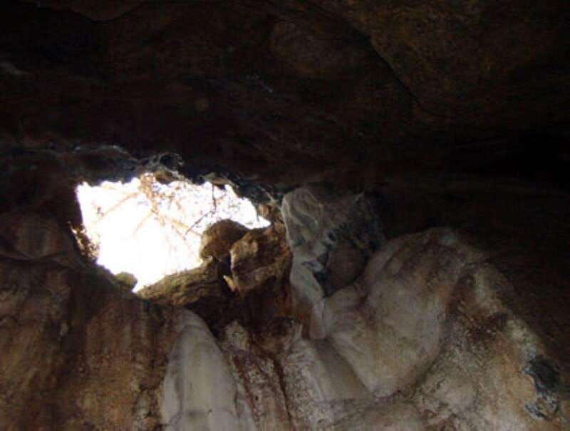 san-sebastian-de-las-grutas-cave-and-cenote-adventure